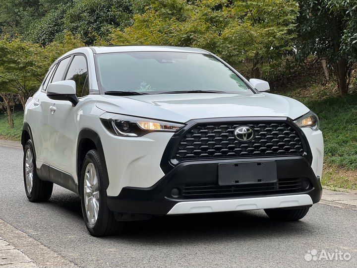 Авто на заказ с Китая Toyota Corolla Cross 2,0 202