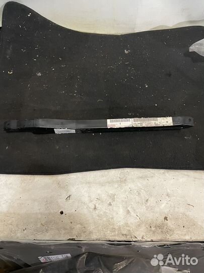 Кронштейн замка капота Toyota Camry XV30