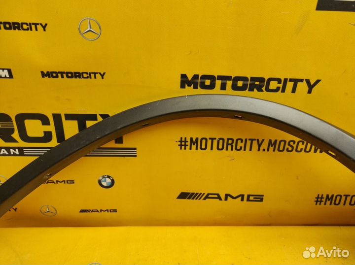 Накладка крыла задняя правая Bmw X5 E53 M54B30 3.0