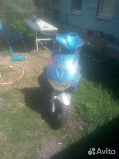 Скутер омакс RY8