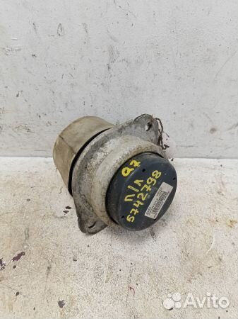 Опора двигателя