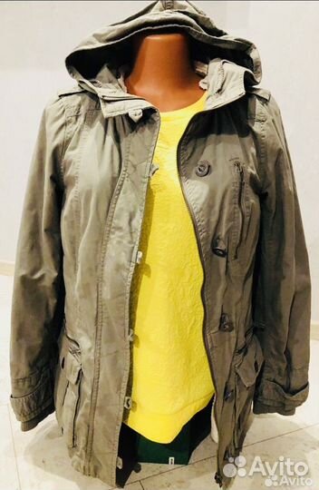 Два больших пакета одежды 44