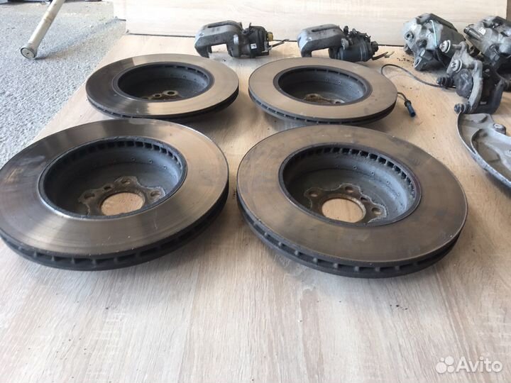 Полный комплект тормозов BMW