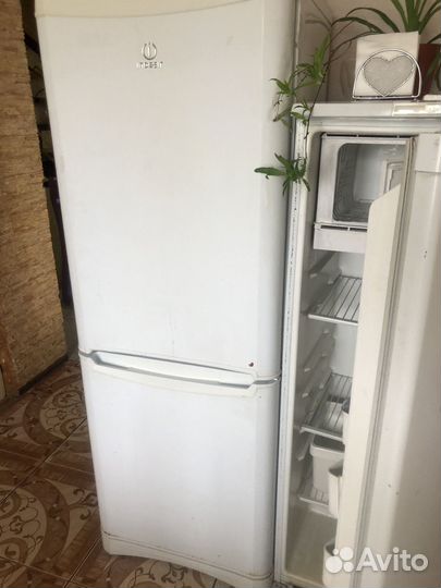 Холодильник бу