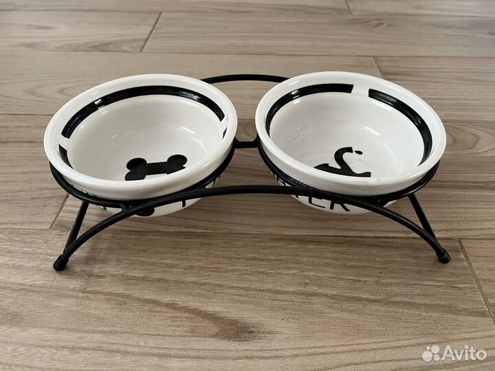 Керамические миски на подставке trixie