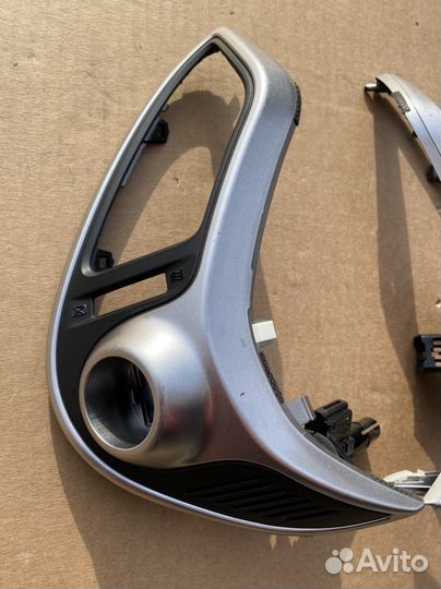 Декоративные накладки дефлекторов Hyundai ix35