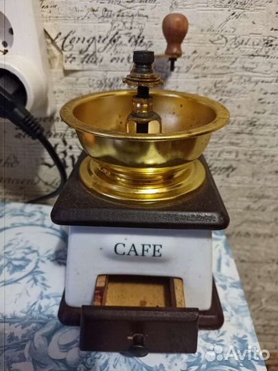 Кофемолка ручная