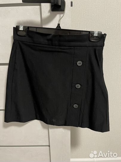 Юбки черные