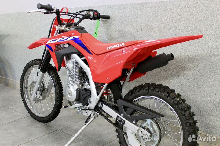Новый мотоцикл honda CRF125F