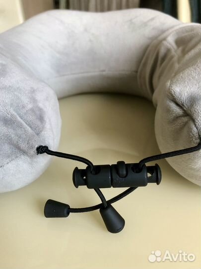 Подушка для путешествий