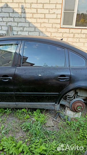 Дверь passat б5