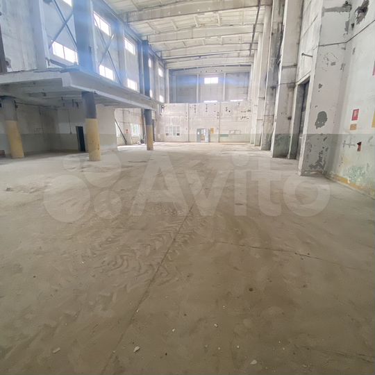 Свободного назначения, 950 м²