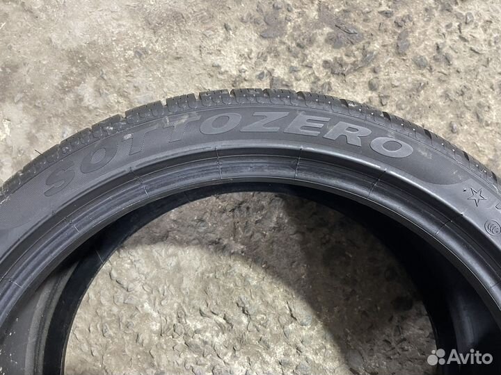 Pirelli Winter Sottozero 240 Serie II 245/40 R20 99V