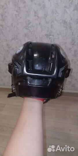 Шлем хоккейный