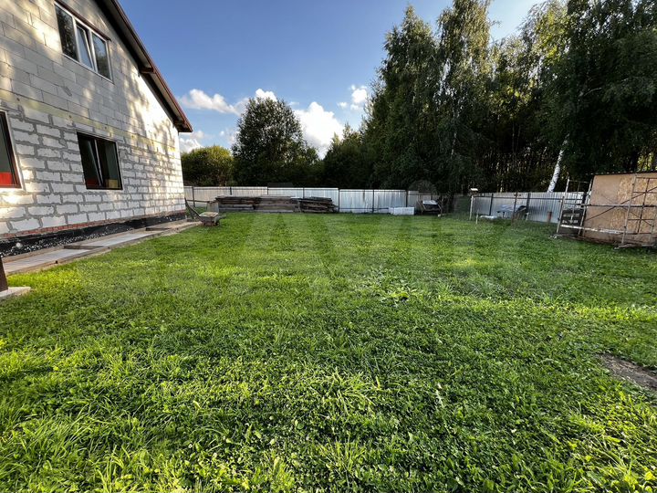 Дом 200 м² на участке 10 сот.