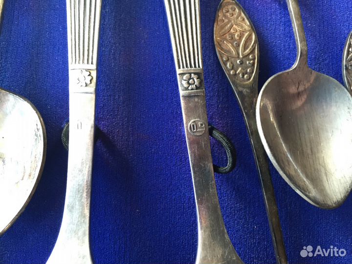 Продаю винтажный набор столовых приборов