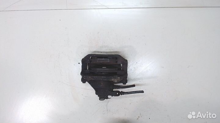 Суппорт Citroen C5, 2001