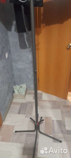 Вешалка для одежды напольная