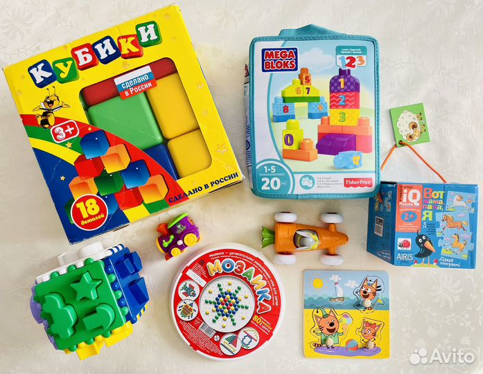 Развивающие игрушки конструктор кубики