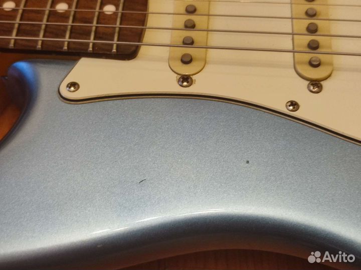 Squier Stratocaster Classic Vibe 60’s Lake Placid