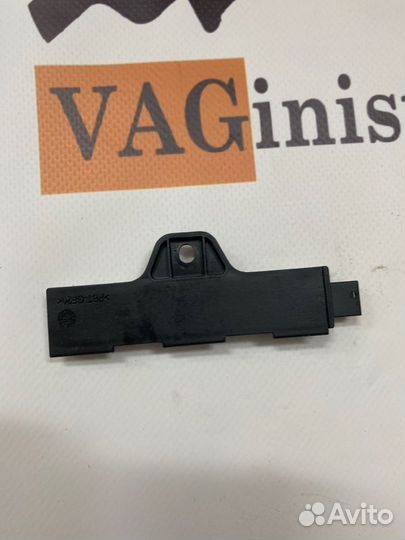 Антенна бесключевого доступа Bmw F10 3.0 2011