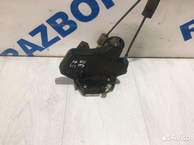 Замок двери lexus IS350 3.5 ат седан