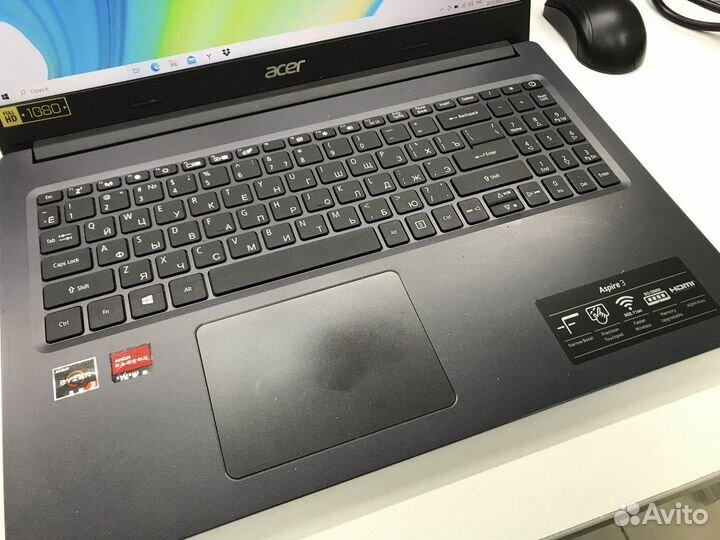 Ноутбук Ryzen 3 2x2.6ггц/4Гб/256SSD