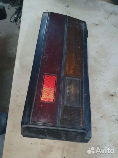 Задний фонарь на хонду аккорд