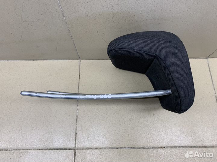 Подголовник Focus II 2008-2011