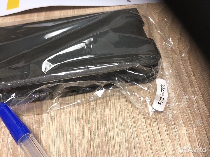 Чехол (книжка)магнитный, на iPhone 6