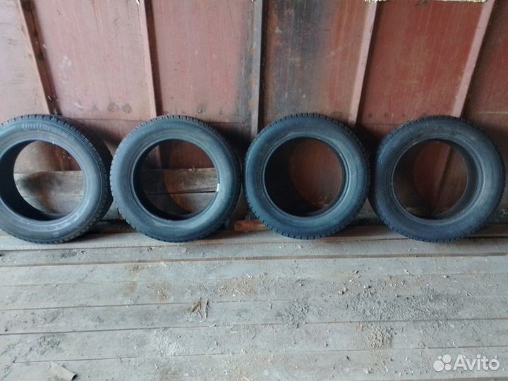 Continental ContiIceContact 225/60 R17