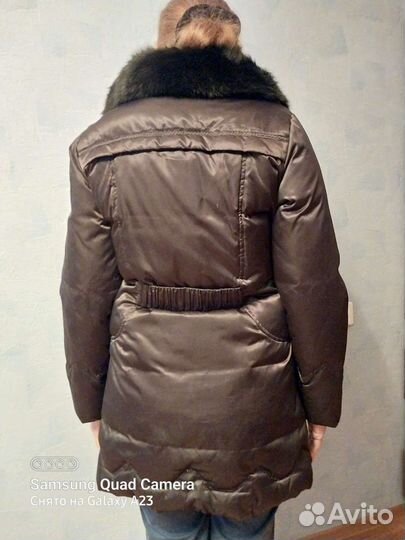 Пуховик женский