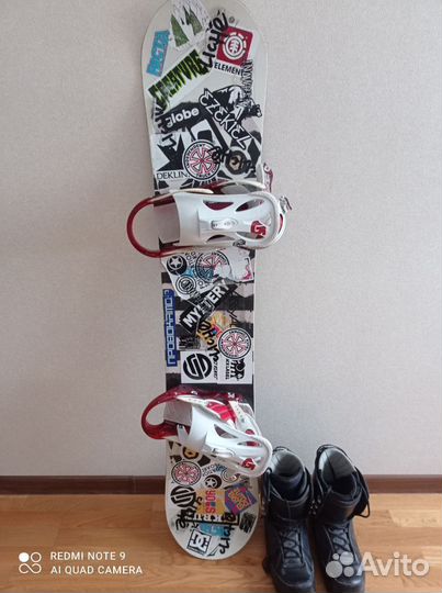 Сноуборд в сборе + ботинки