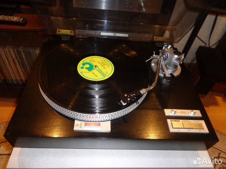 Проигрыватель Yamaha YP-D7