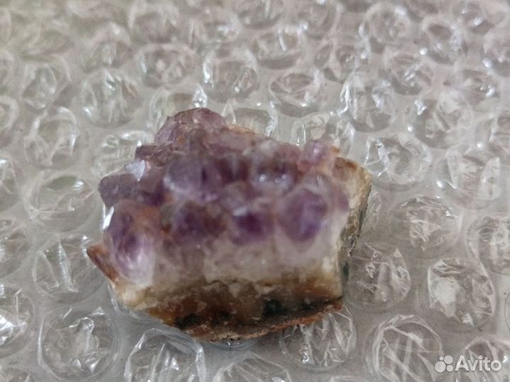 Минералы Аметист