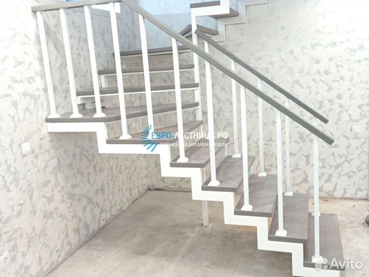 Лестница на второй этаж