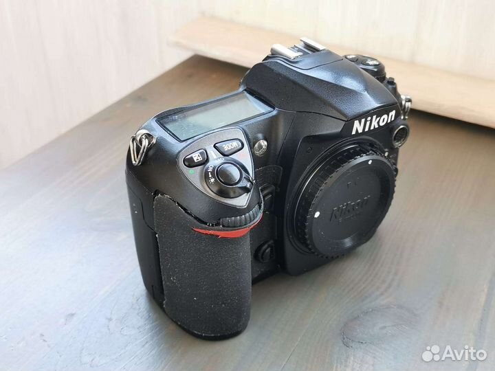 Nikon D200 body