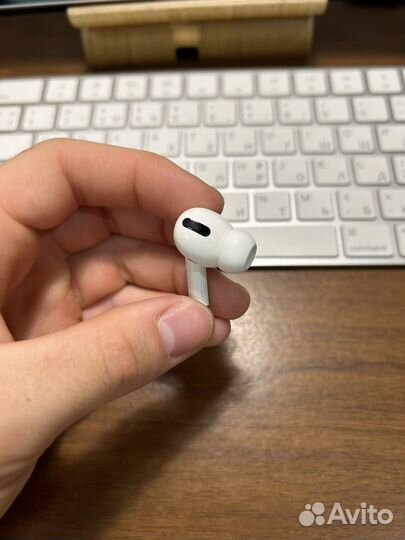 Наушник airpods pro левый