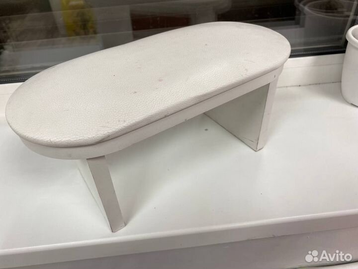 Подставка для рук маникюрная