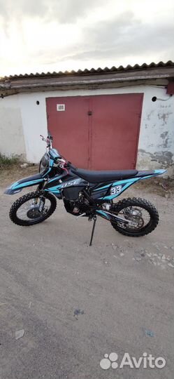 Мотоцикл BSE T8