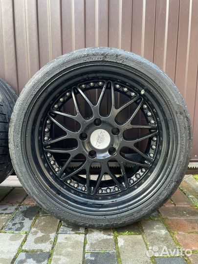 Michelin Pilot Sport Cup 235/35 R19 и 305/30 R19