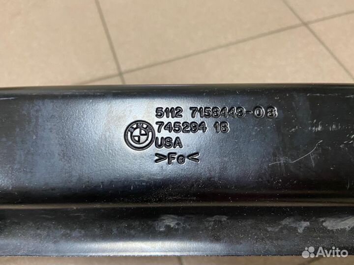 Уселитель заднего бампера