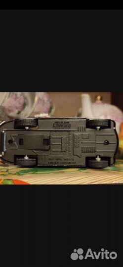 Модель автомобиля Mercedes Benz 300SL