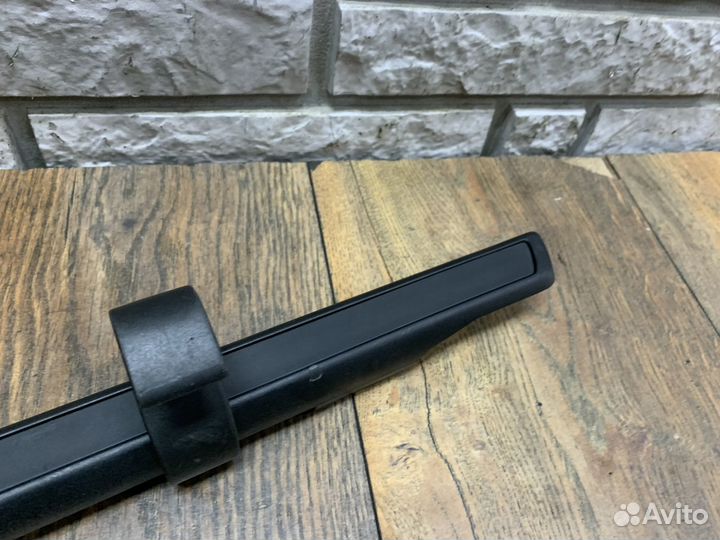 Skoda Karoq Кронштейн крепления груза