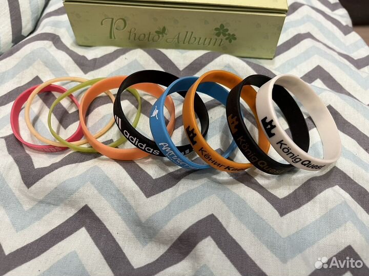 Силиконовый браслет