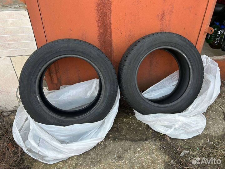 Dunlop Graspic DS3 215/60 R17