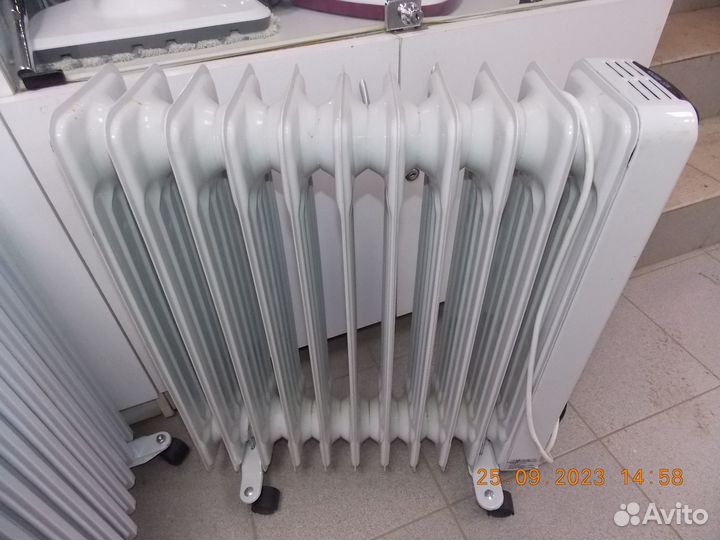 Электрорадиатор масляный 2000 Ватт 11 секций First