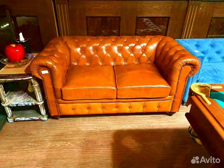 Кожаный диван честер
