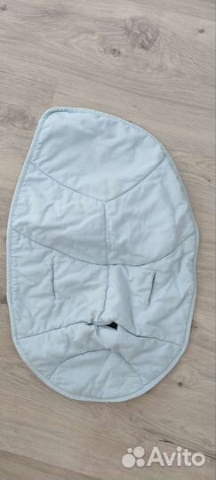 Шезлонг качалка Nuna Leaf Rocker 0+