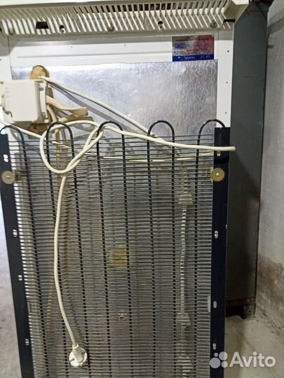 Холодильник бу Саратов 549